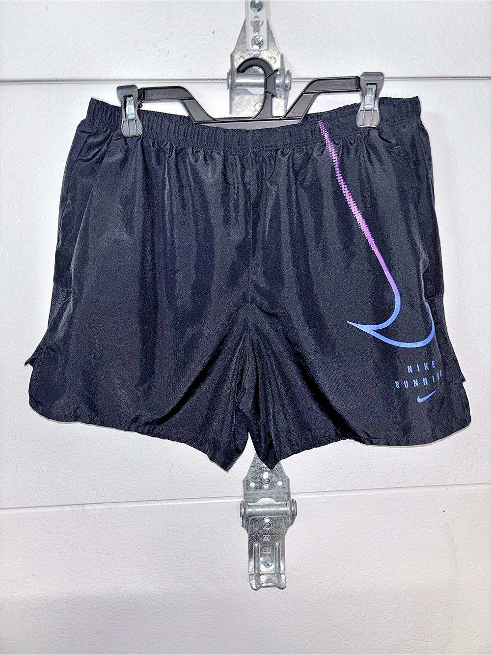 Nike Dri-FIT Athletic Shorts in Black & Blue Size Medium